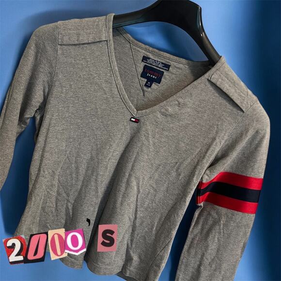 Y2K Vintage Tommy Hilfiger V Neck Cropped Long Sleeve w/ Tommy Jeans Logo Size M - Picture 1 of 10